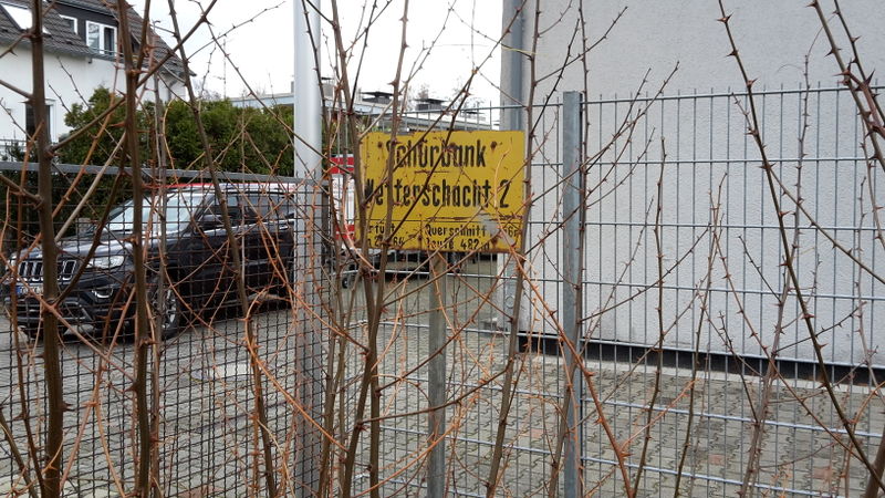 Datei:Schuerbank Schacht 2.jpg