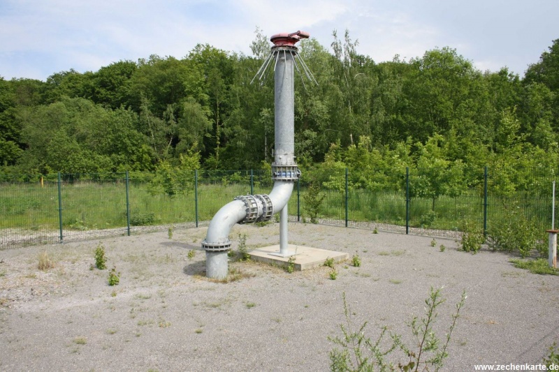 Datei:Zeche Westfalen Schacht 6 Protegohaube..JPG