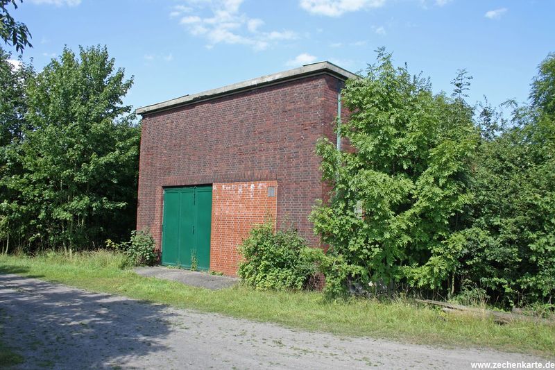 Datei:Westfalen 5 Duesseldorf ehem. Trafohaus.JPG