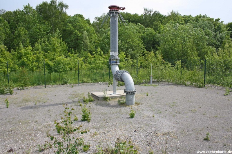 Datei:Zeche Westfalen Schacht 6 Protegohaube...JPG