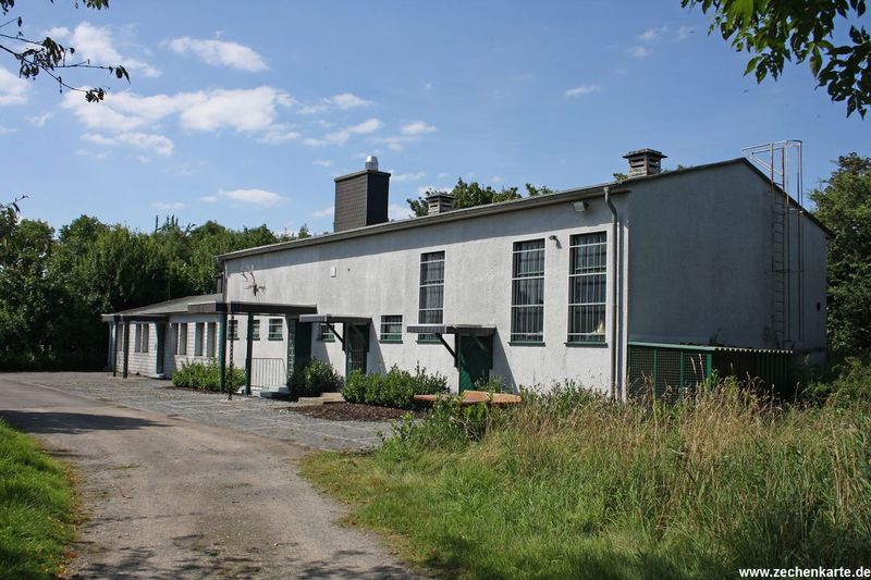 Datei:Westfalen 5 Duesseldorf ehem. Kaue.JPG