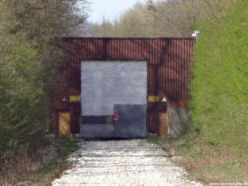 Datei:Graf Moltke Mottbruchhalde Bergeverladung 1304200028.JPG